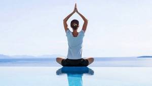 Есть также особая методика в йоге, которая дополняет процедуру специальными упражнениями.