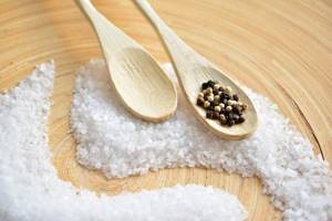 Польза соли для организма человека